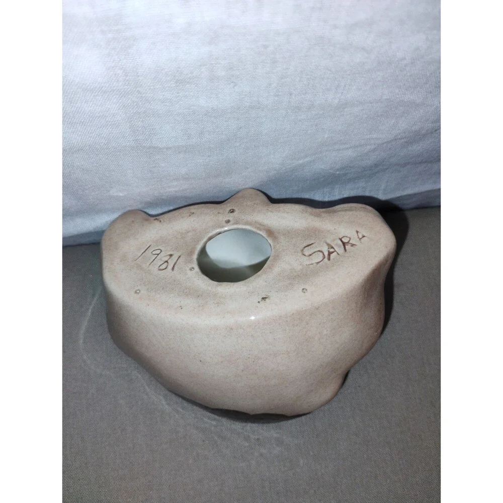 Unbranded vintage ceramic